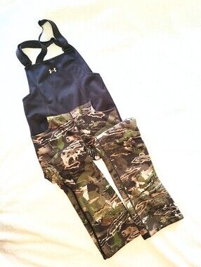 NWOT Women's Under Armour Realtree Camo Insulated Fleece Hunting Bibs Large